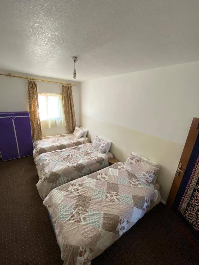 Petra Family House Bed & Breakfast Exterior photo
