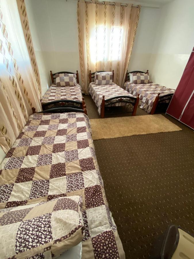Petra Family House Bed & Breakfast Exterior photo